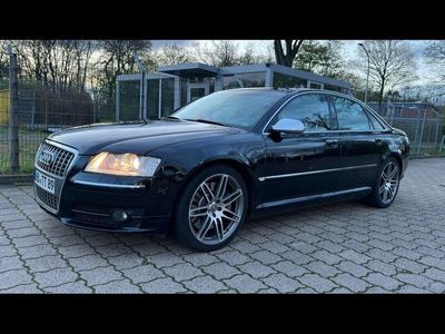 gebraucht Audi S8 V10 in Original Zustand