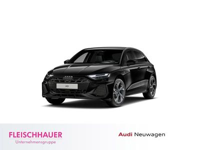 Gruen Neu 2025 Audi A3 Ambiente Limousine | 51.990 €