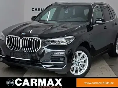 Gebraucht BMW X5 Sport Line 394 PS (289 kW) 2021 Black sapphire metallic (metallic) SUV