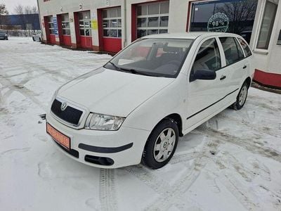 Weiß Gebraucht 2007 Skoda Fabia Cool Edition Kombi | 2.299 € (Guter Preis)