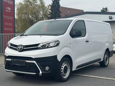 Gebraucht Toyota Proace 144 PS (105 kW) 2023 Weiß Van / Kleinbus