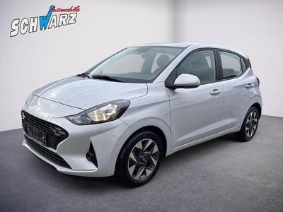 Gebraucht Hyundai i10 Trend 79 PS (58 kW) 2024 Grau Kleinwagen