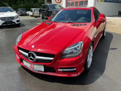 Gebraucht Mercedes SLK250 AMG line 204 PS (150 kW) 2012 Feueropal Cabrio