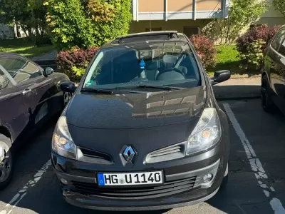 Używany Renault Clio 75 KM (55 kW) 2008 Czarny Coupe