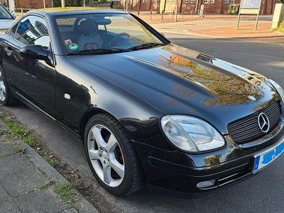 Usata Mercedes SLK200 136 CV (100 kW) 1998 Nero Cabrio
