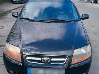 Second-hand Chevrolet Kalos 72 CP (52 kW) 2004 Negru Hatchback