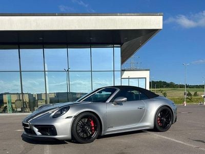 Porsche 911 Carrera GTS