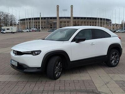 Second-hand Mazda MX30 106 kW (145 CP) 2020 Alb SUV