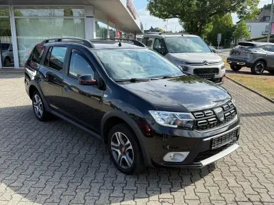 Gebraucht Dacia Logan Stepway 90 PS (66 kW) 2020 Schwarz Kombi
