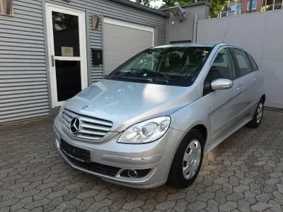 Używany Mercedes B170 116 KM (85 kW) 2005 Srebrny Minivan