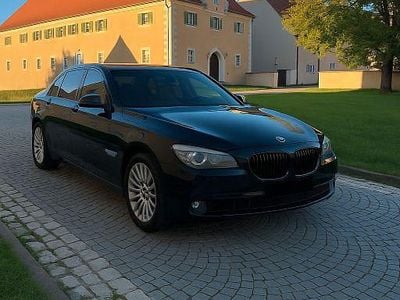 BMW 740