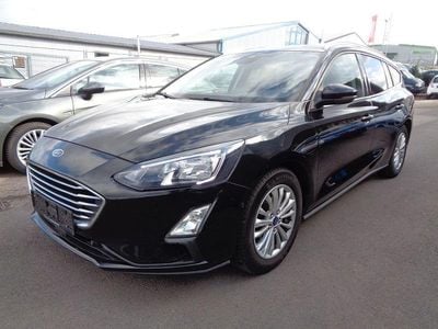 Gebraucht Ford Focus Titanium 120 PS (88 kW) 2020 Schwarz Limousine
