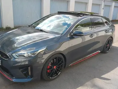 Używany Kia Ceed GT 204 KM (150 kW) 2021 Szary Hatchback