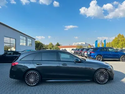 Gebraucht Mercedes C300 AMG 288 PS (211 kW) 2023 Grau Limousine