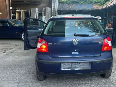 Gebraucht VW Polo 64 PS (47 kW) 2004 Silber Kleinwagen