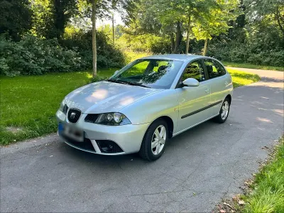 Gebraucht Seat Ibiza 86 PS (63 kW) 2009 Silber Limousine