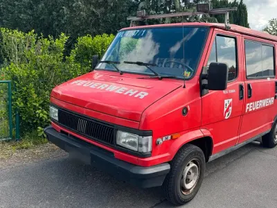 Gebraucht Fiat Ducato 75 PS (55 kW) 1994 Rot Van