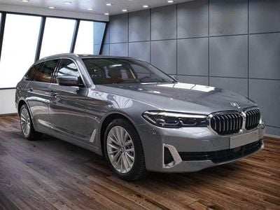 Gebraucht BMW 530e 292 PS (214 kW) 2021 Grau Kombi