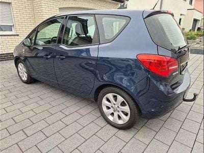 Usata Opel Meriva 140 CV (102 kW) 2012 Blu Monovolume
