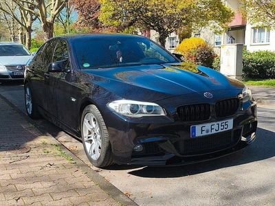 Second-hand BMW 525 Performance 218 CP (160 kW) 2013 Albastru Berlinǎ