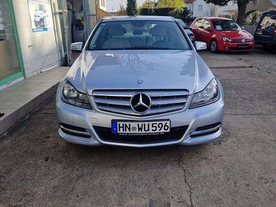 Gebraucht Mercedes 200 136 PS (100 kW) 2011 Grau Limousine