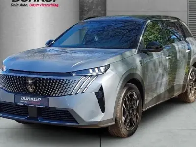 Gebraucht Peugeot 5008 GT-line 136 PS (100 kW) 2025 Grau SUV