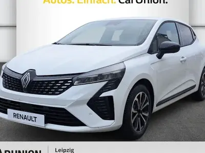 Neu Renault Clio V Techno 115 PS (84 kW) 2025 Weiß Limousine