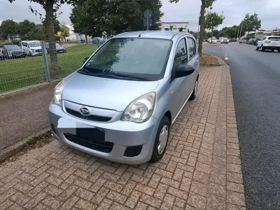 Gebraucht Daihatsu Cuore 69 PS (50 kW) 2007 Silber Kleinwagen
