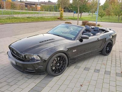 Gebraucht Ford Mustang GT 450 PS (330 kW) 2014 Schwarz Cabrio