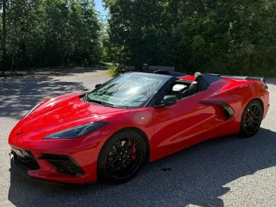 Gebraucht Corvette Stingray 481 PS (353 kW) 2022 Rot Cabrio