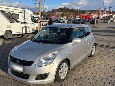Usado Suzuki Swift 94 HP (69 kW) 2012 Cinzento Citadino