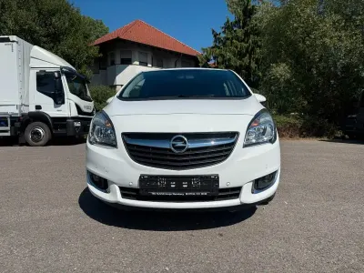 Gebraucht Opel Meriva Style 120 PS (88 kW) 2014 Weiß Van / Kleinbus