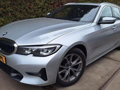 Second-hand BMW 318 Executive 156 CP (114 kW) 2021 Gri Break