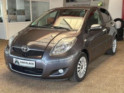 Gebraucht Toyota Yaris Edition 99 PS (72 kW) 2011 Grau Kombi