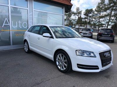 Gebraucht Audi A3 S-Line 105 PS (77 kW) 2012 Weiß Kleinwagen