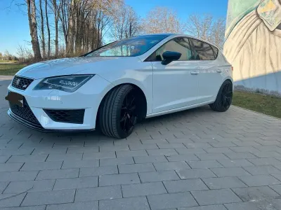 Gebraucht Seat Leon FR 180 PS (132 kW) 2014 Weiß Limousine