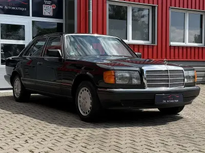 Gebraucht Mercedes 300 179 PS (131 kW) 1988 Schwarz Limousine