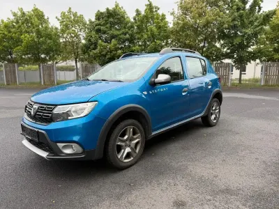 Brugt Dacia Sandero Stepway Ambiance 90 HK (66 kW) 2017 Blå Sedan