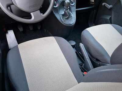 Second-hand Fiat Panda 54 CP (39 kW) 2006 Negru Hatchback