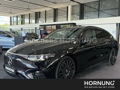 Używany Mercedes CLA 350 Shooting Brake 4MATIC AMG 260 kW (354 KM) 2026 Czarny Kombi