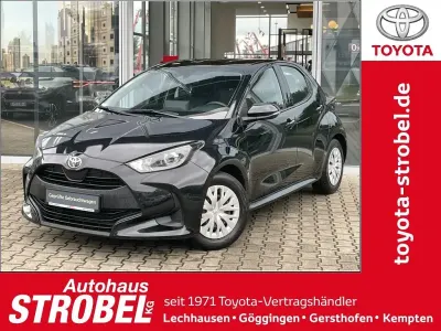 Gebraucht Toyota Yaris Comfort 72 PS (52 kW) 2021 Mysticschwarz mica Kleinwagen