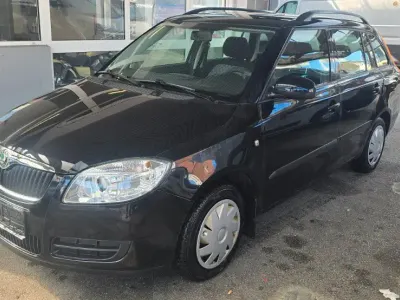 Gebraucht Skoda Fabia Ambiente 69 PS (50 kW) 2009 Schwarz Kombi