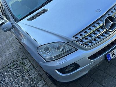 Mercedes ML320