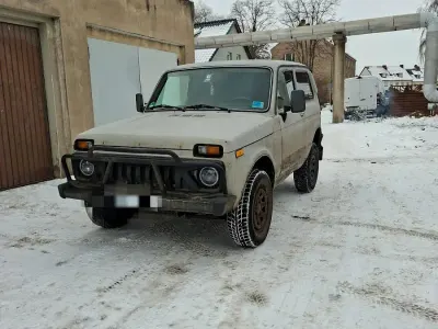 Gebraucht Lada niva 83 PS (61 kW) 2003 Grau SUV