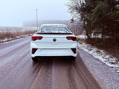 Gebraucht VW T-Roc Cabriolet R-line 150 PS (110 kW) 2023 Weiß Cabrio