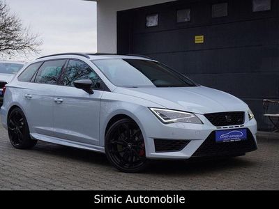 Grau Gebraucht 2015 Seat Leon ST CUPRA Kombi | 16.650 €