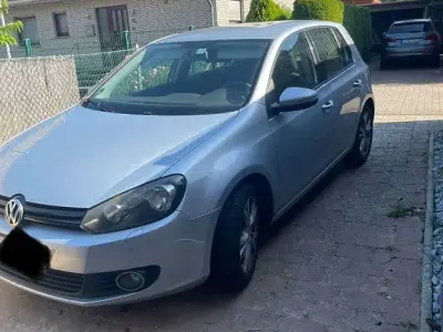 Gebraucht VW Golf VI 110 PS (80 kW) 2008 Silber Kleinwagen