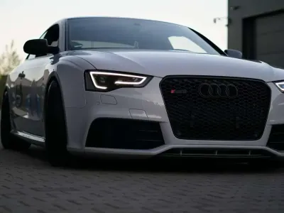Gebraucht Audi RS5 450 PS (330 kW) 2010 Silber Coupé
