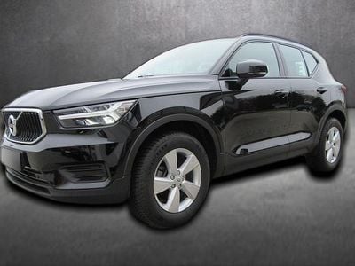 Usata Volvo XC40 Momentum 129 CV (94 kW) 2021 Nero SUV