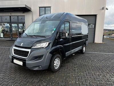 Gebraucht Peugeot Boxer Comfort 163 PS (119 kW) 2016 Grau Van